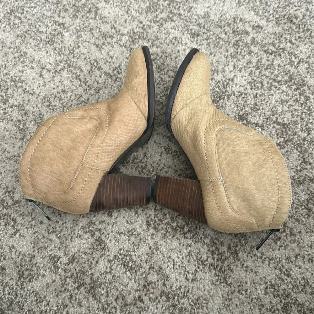 UGG charlotte ankle